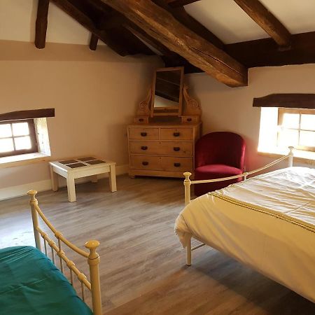 Biou Bed and Breakfast La Sauvetat-sur-Lède Buitenkant foto
